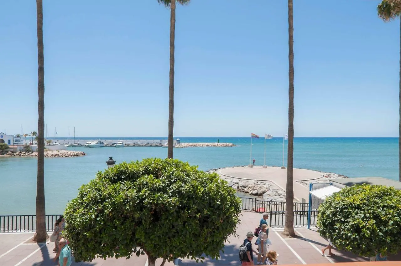 Eden Roc Beachfront Apartments Marbella
