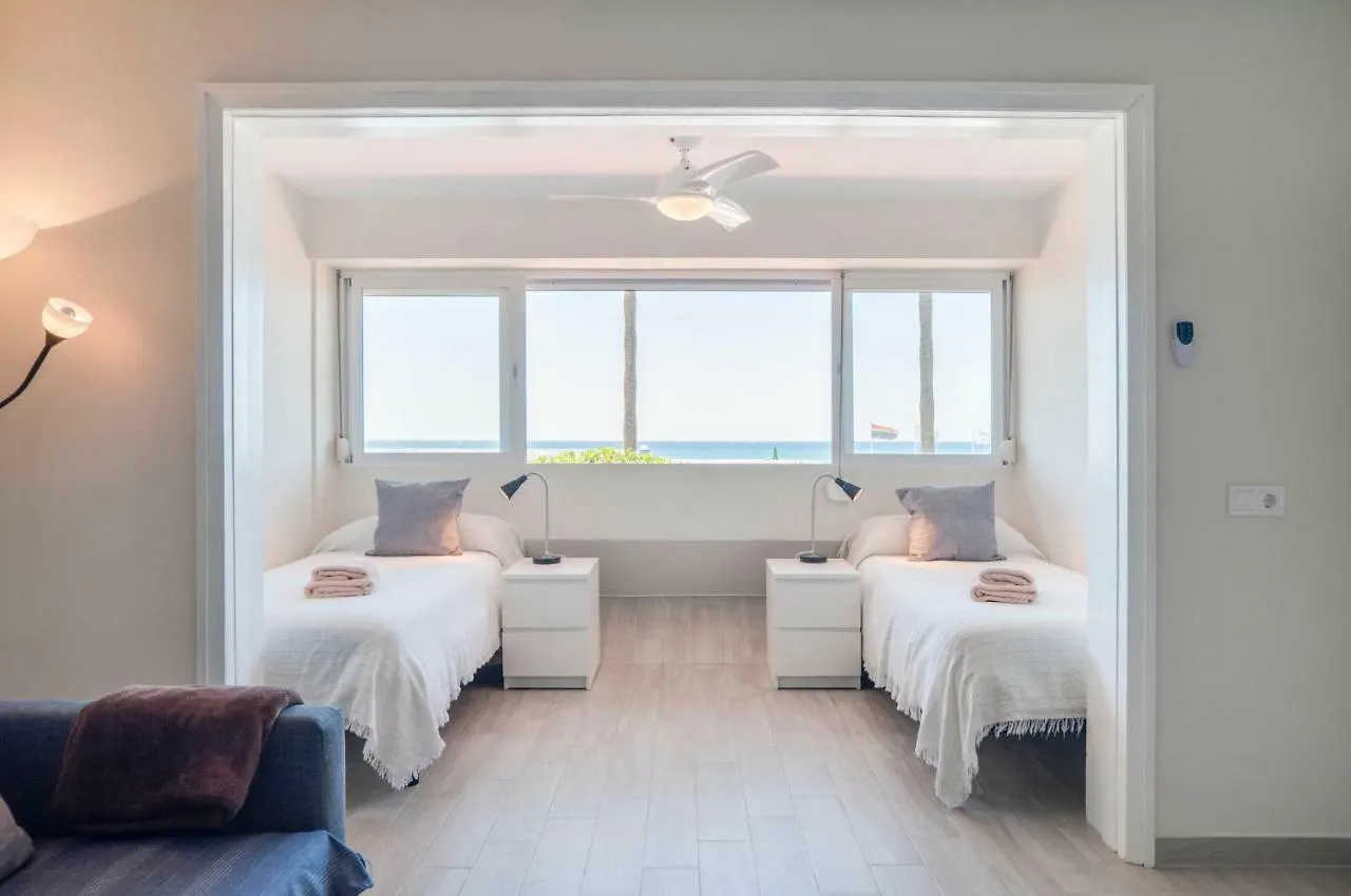 Eden Roc Beachfront Apartments Marbella